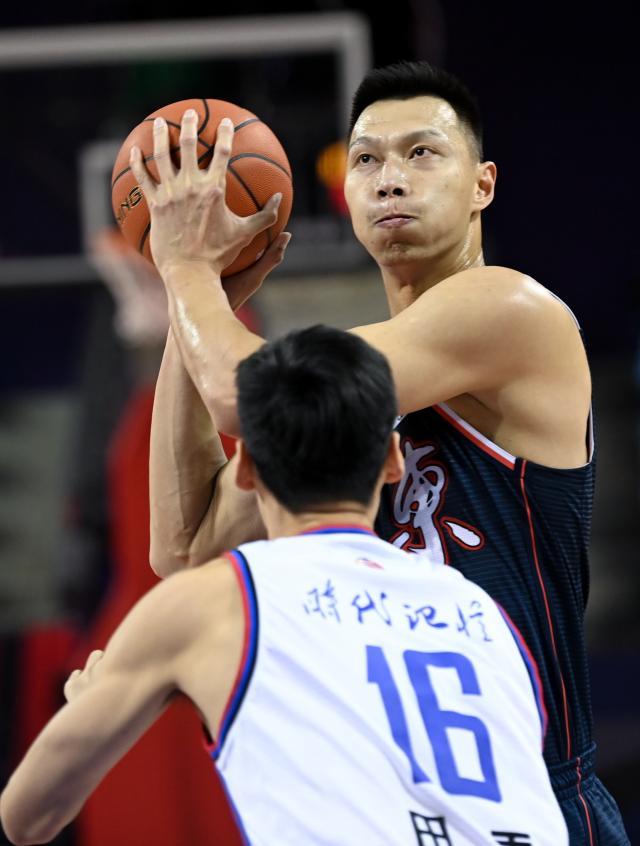 百度体育实时比分-广东新外援加盟如雪中送炭 首秀砍三双助球队反弹